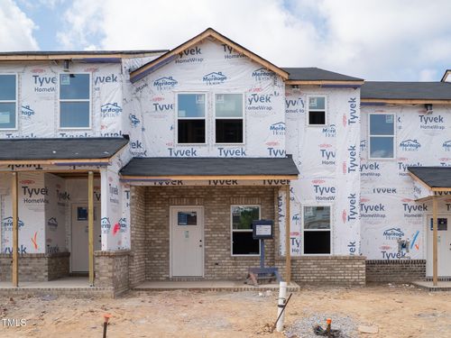 725 Chandler Stone Dr, Zebulon, NC, 27597 | Card Image