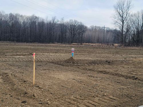 5236 Victory Cir (20) Circle, Fenton Charter Township, MI, 48451 | Card Image