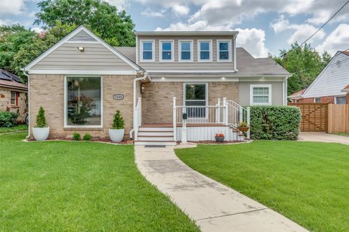 5106 Stoneleigh Ave, Dallas, TX, 75235-8331 | Card Image