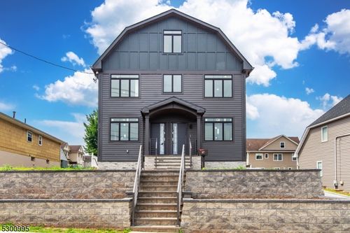 67 Harrison St, Nutley, NJ, 07110-3255 | Card Image