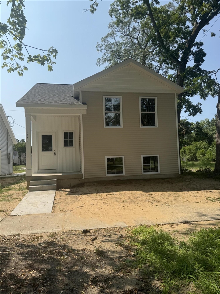 Leahy St, Muskegon, MI 49442