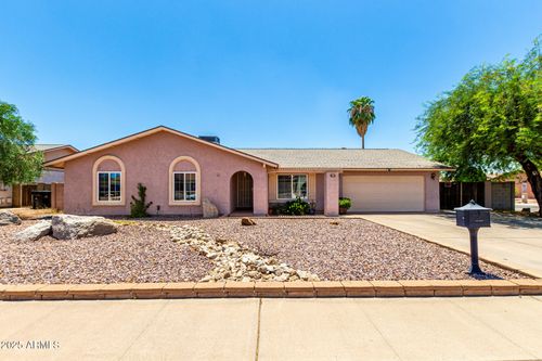4509 W Desert Hills Dr, Glendale, AZ, 85304-3016 | Card Image
