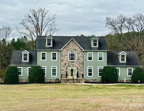 204 Moore Dr, Gastonia, NC, 28056-8168 | Card Image