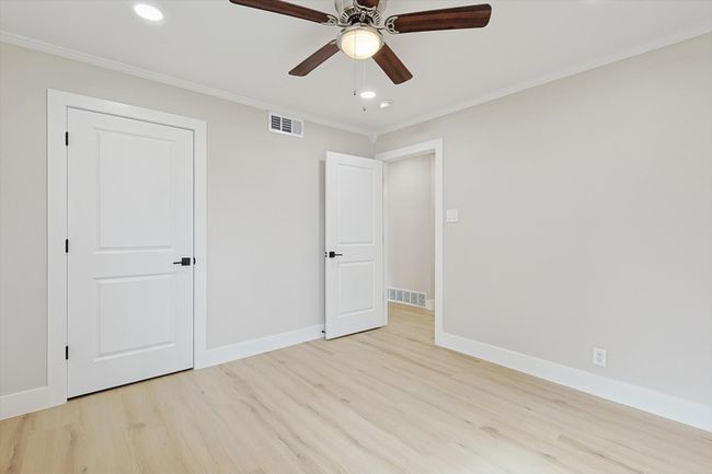 1016 Cavender Dr, House other with 4 bedrooms, 2 bathrooms and null parking in Hurst TX | Image 25