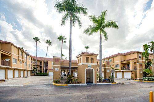 106-761 N Pine Island Rd, Plantation, FL, 33324-1392 | Card Image