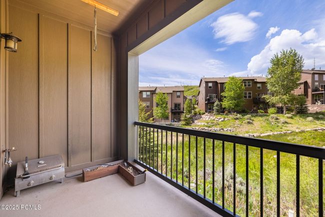 13579 N Hillclimb Ln, Condo with 3 bedrooms, 3 bathrooms and null parking in Kamas UT | Image 11