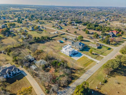 1124 W Pleasant Run Rd, Desoto, TX, 75115-7401 | Card Image