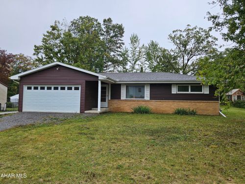 512 Oak Ln, Tyrone, PA, 16686-6910 | Card Image