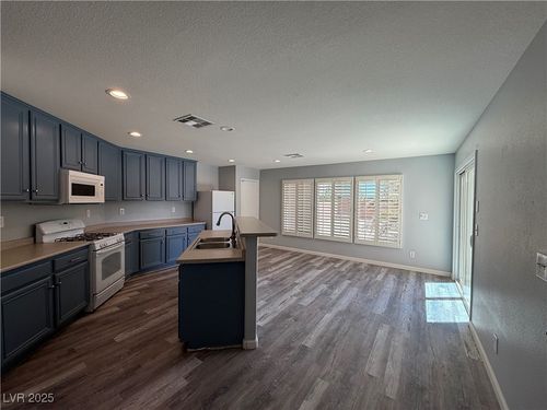 684 Magrath St, Las Vegas, NV, 89178-1225 | Card Image