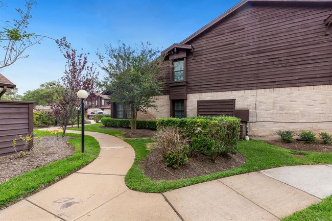 APT-222 - 2611 Grants Lake Blvd, Townhouse with 2 bedrooms, 2 bathrooms and null parking in Sugar Land TX | Image 24