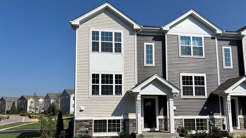 unit-f-6600 Linden Trl, Wonder Lake, IL, 60097-9641 | Card Image