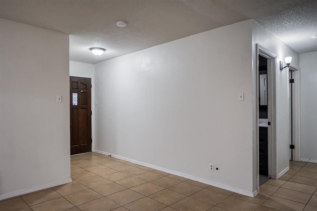 Residential in Del Rio 4