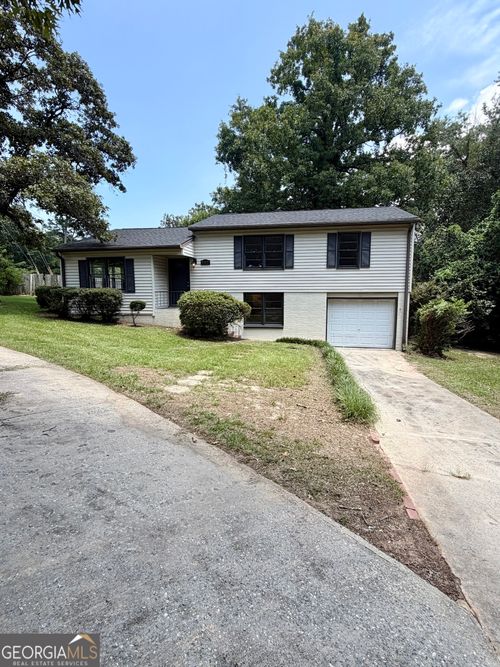 107 Stanley Ter, Warner Robins, GA, 31088-3939 | Card Image