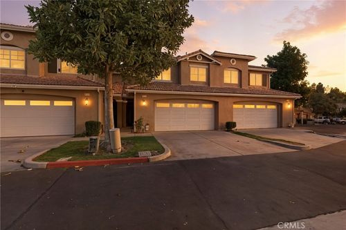 22536 Canal Cir, Grand Terrace, CA, 92313-5085 | Card Image