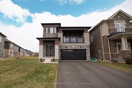 9 Tarrison St, Brantford, ON, N3V0B1 | Card Image