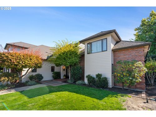 8305 Ne 71st St, Vancouver, WA, 98662-3607 | Card Image