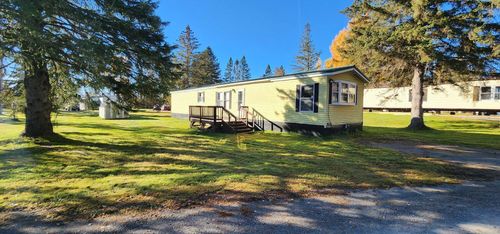 4 Pine Village Street, Presque Isle, ME, 04769 | Card Image