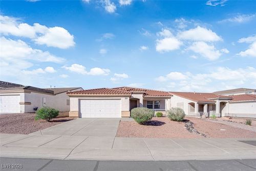 752 Camino La Paz, Henderson, NV, 89012-5686 | Card Image