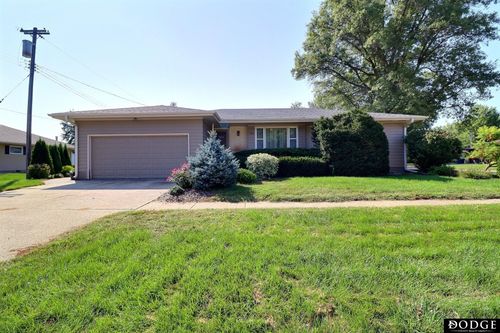 1001 Howard St, Scribner, NE, 68057-3033 | Card Image