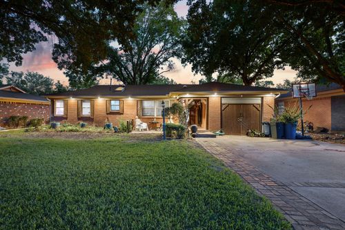 5420 Mallory Dr, Haltom City, TX, 76117-2574 | Card Image