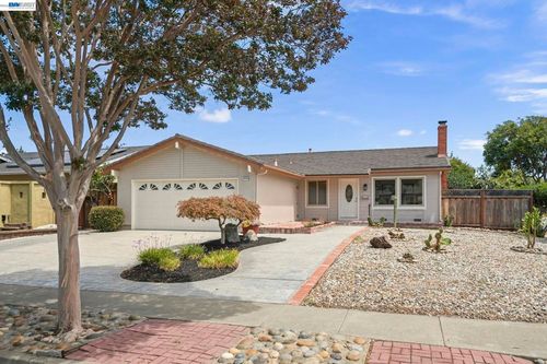 36294 Darvon St, Newark, CA, 94560-2614 | Card Image