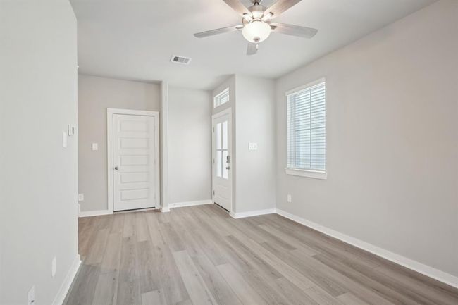 537 Morning Tide Ln, House other with 3 bedrooms, 3 bathrooms and 2 parking in Kemah TX | Image 15