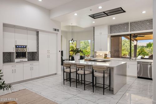 33431 N 64th Pl, Scottsdale, AZ, 85266-7363 | Card Image