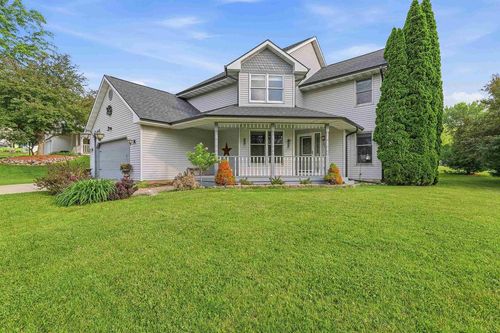 212 Webster St, BEAVER DAM, WI, 53916-3046 | Card Image