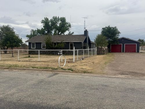 801 Crawford St, Pampa, TX, 79065-7109 | Card Image