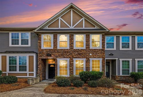 6650 Berewick Commons Pkwy, Charlotte, NC, 28278-6749 | Card Image