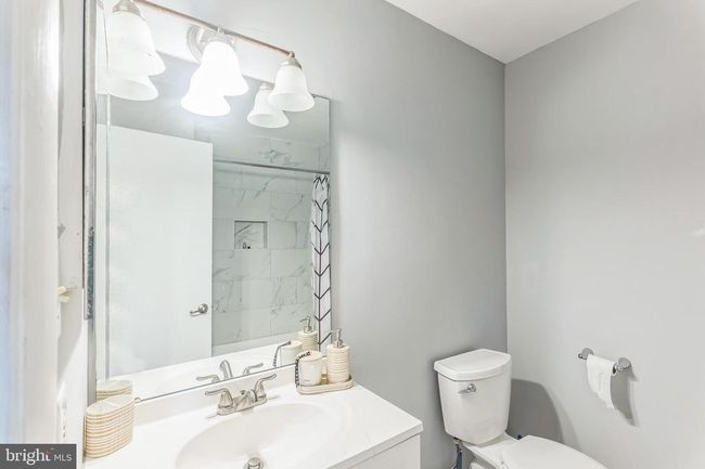 2310 Glade Bank Way, Townhouse with 3 bedrooms, 3 bathrooms and null parking in RESTON VA | Image 14
