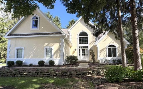 220 Bent Pines Court, Bellefontaine, OH, 43311 | Card Image