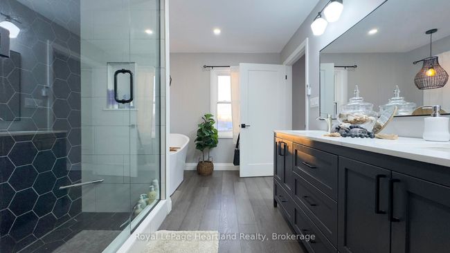 150 Palmerston St, House other with 4 bedrooms, 2 bathrooms and 4 parking in Goderich ON | Image 32
