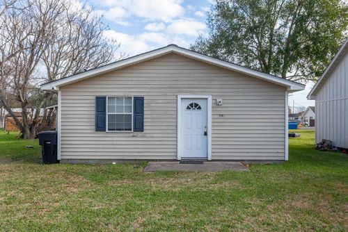 519 Atlanta Ave, Nederland, TX, 77627-2421 | Card Image