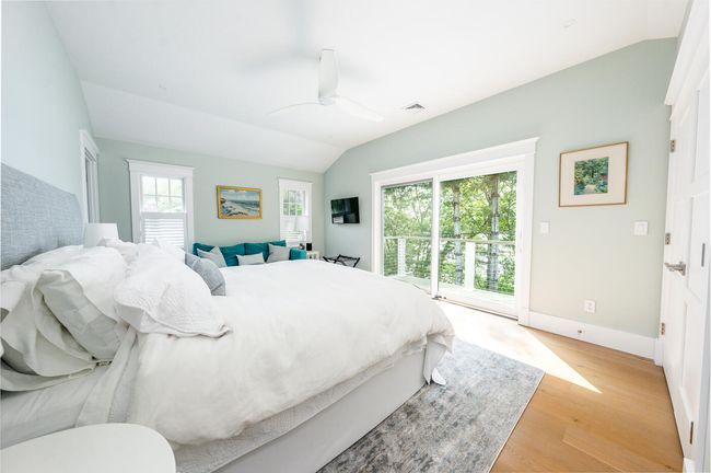 Bedroom Suite 3 | Image 32