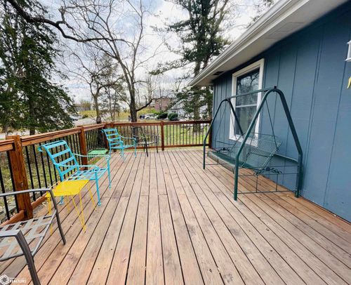 1005 Park St, University Park, IA, 52595-7744 | Card Image