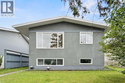 462 78 Ave Ne, Calgary, AB, T2K4Z9 | Card Image