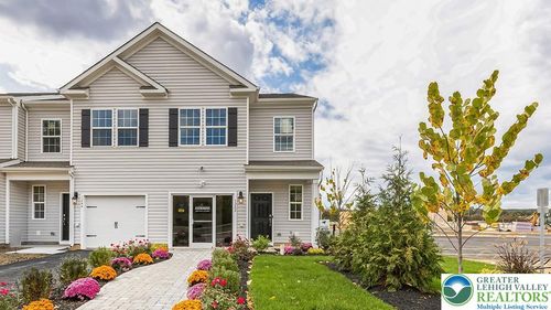 1162 Martin Circle, Upper Macungie Twp, PA, 18031 | Card Image