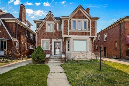 17390 Northlawn St, Detroit, MI, 48221-2551 | Card Image