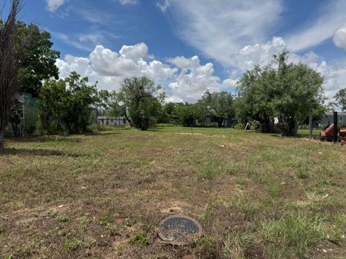 703 N 15th St, Ballinger, TX, 76821-2807 | Card Image