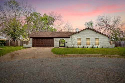 5309 Richland Ct, North Richland Hills, TX, 76180-6713 | Card Image