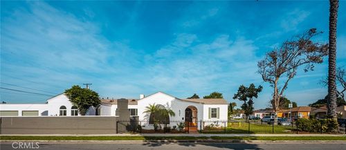 621 S Burris Ave, Compton, CA, 90221-3944 | Card Image