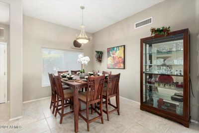 14211 W Dusty Trail Boulevard, House other with 2 bedrooms, 2 bathrooms and null parking in Sun City West AZ | Image 3