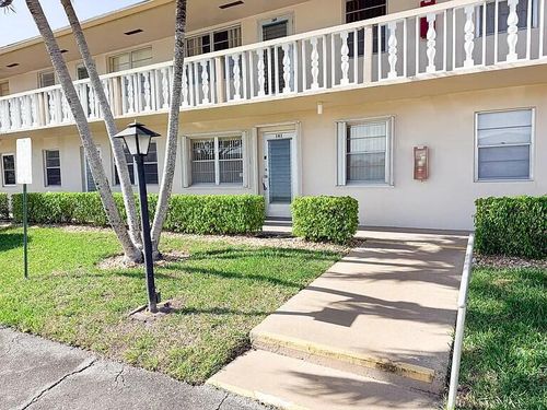 j-164 Kent J, West Palm Beach, FL, 33417-1719 | Card Image