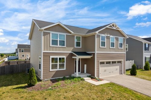 552 Dawns End, Hampshire, IL, 60140-1209 | Card Image