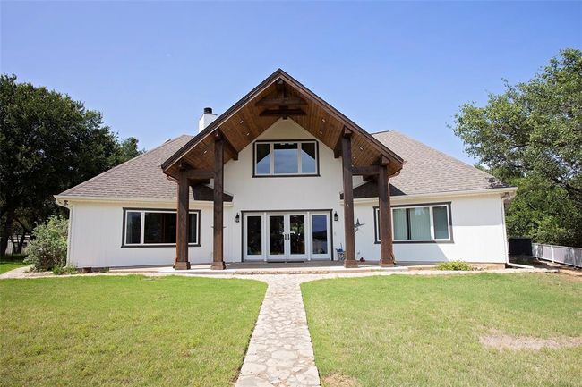 View of front of house featuring a front yard | Image 1