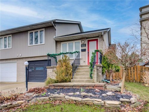 611 Springbank Ave N, Woodstock, ON, N4T1C9 | Card Image
