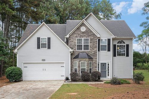 5220 Victoria Park Dr, Loganville, GA, 30052-3043 | Card Image