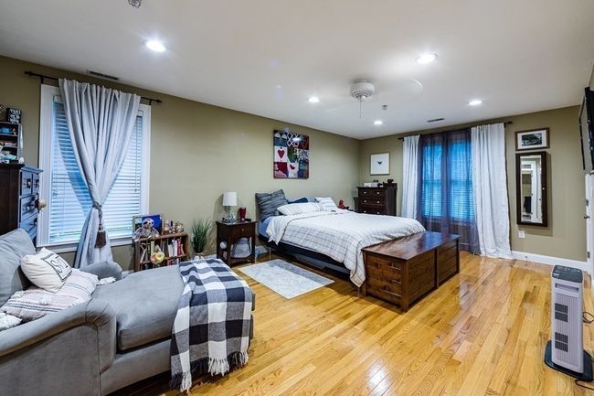 UNIT-6 - 181 Chestnut St, Condo with 2 bedrooms, 4 bathrooms and 2 parking in Foxboro MA | Image 21