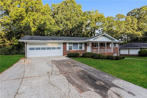 7555 Howell Ln, Riverdale, GA, 30296-1529 | Card Image